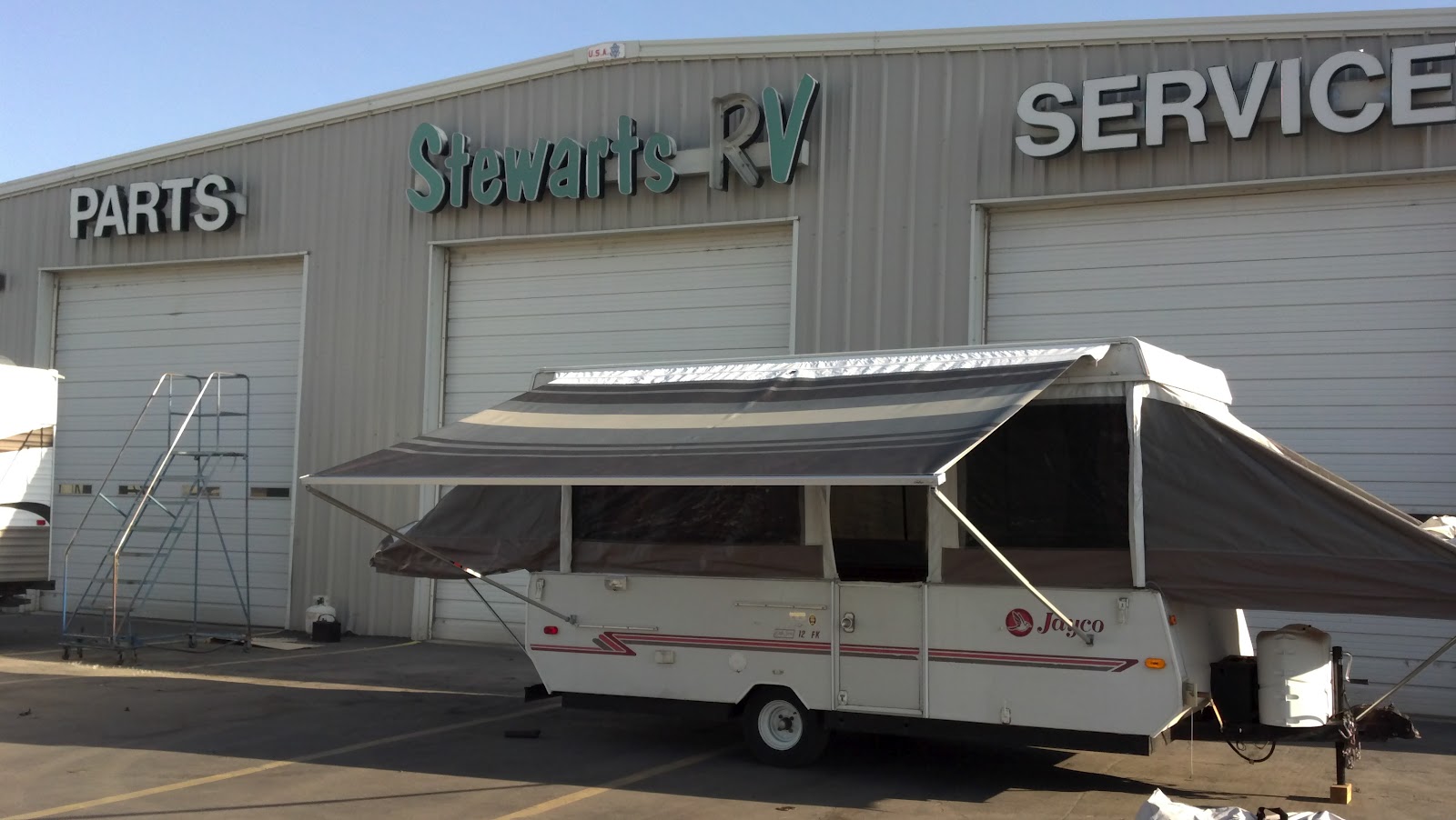 into the RV future Carefree Awning and Buena Vista Room!!