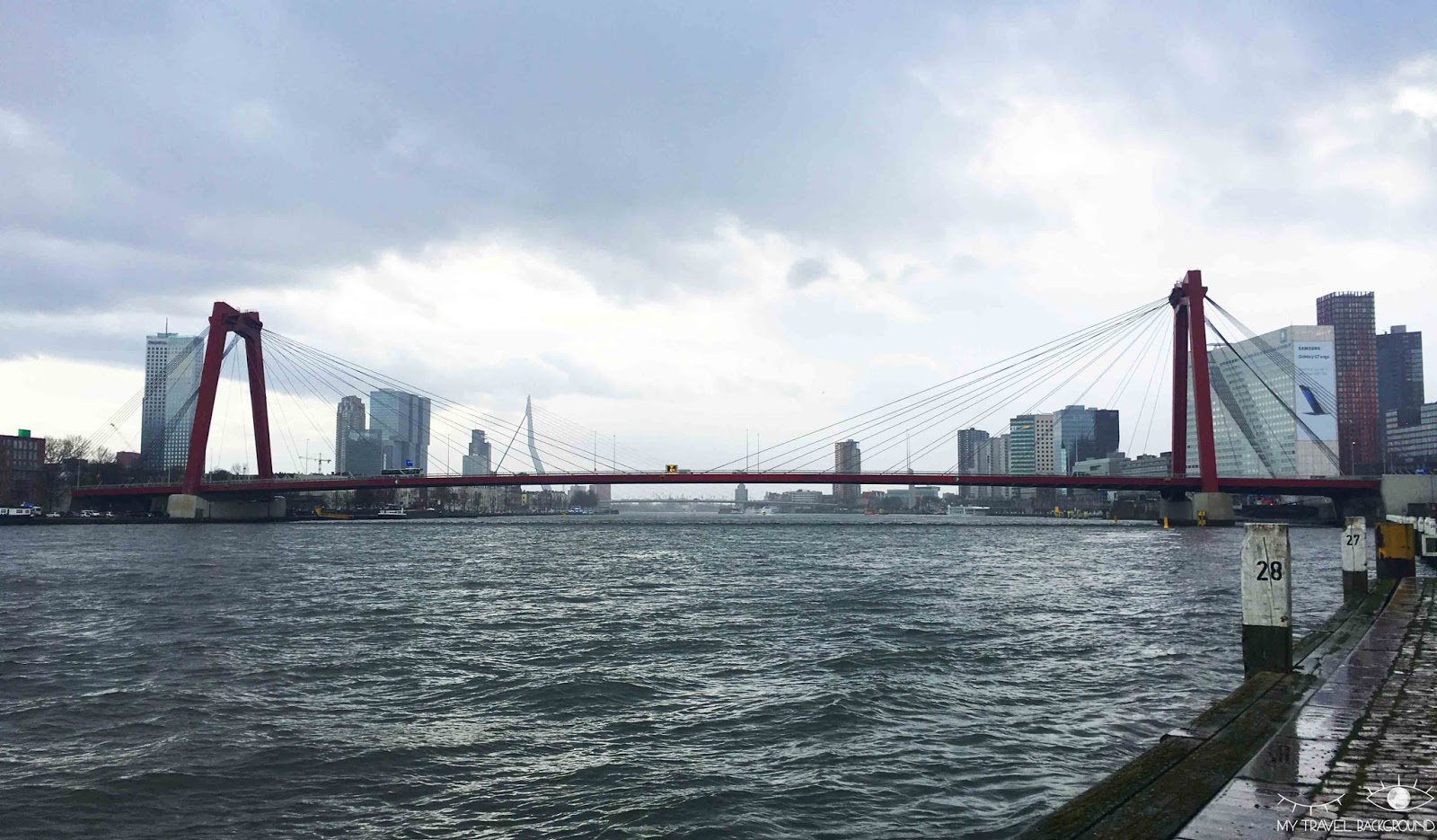 My Travel Background : pourquoi je suis tombée amoureuse de Rotterdam - Le pont Willemsbrug