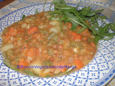 Lentejas con calabaza y rúcula