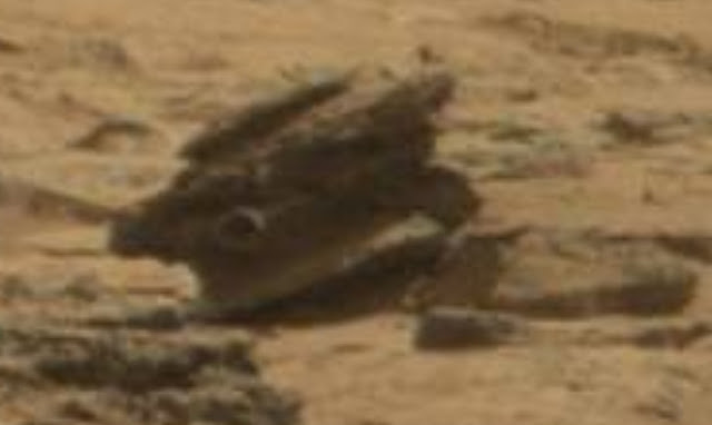 similar Martian Alien base not a tank