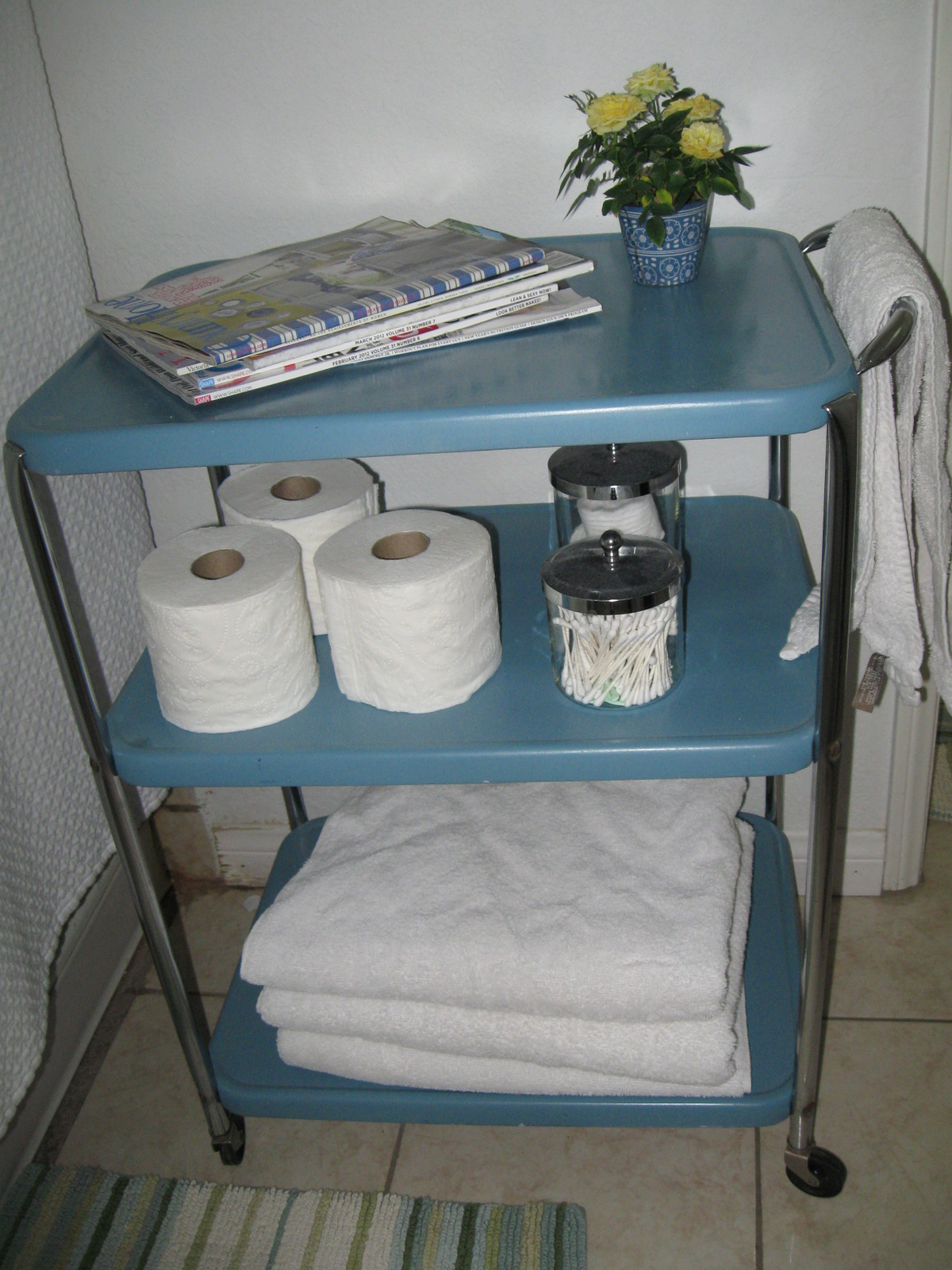 Desert Girls Vintage: 1950's Kitchen Cart