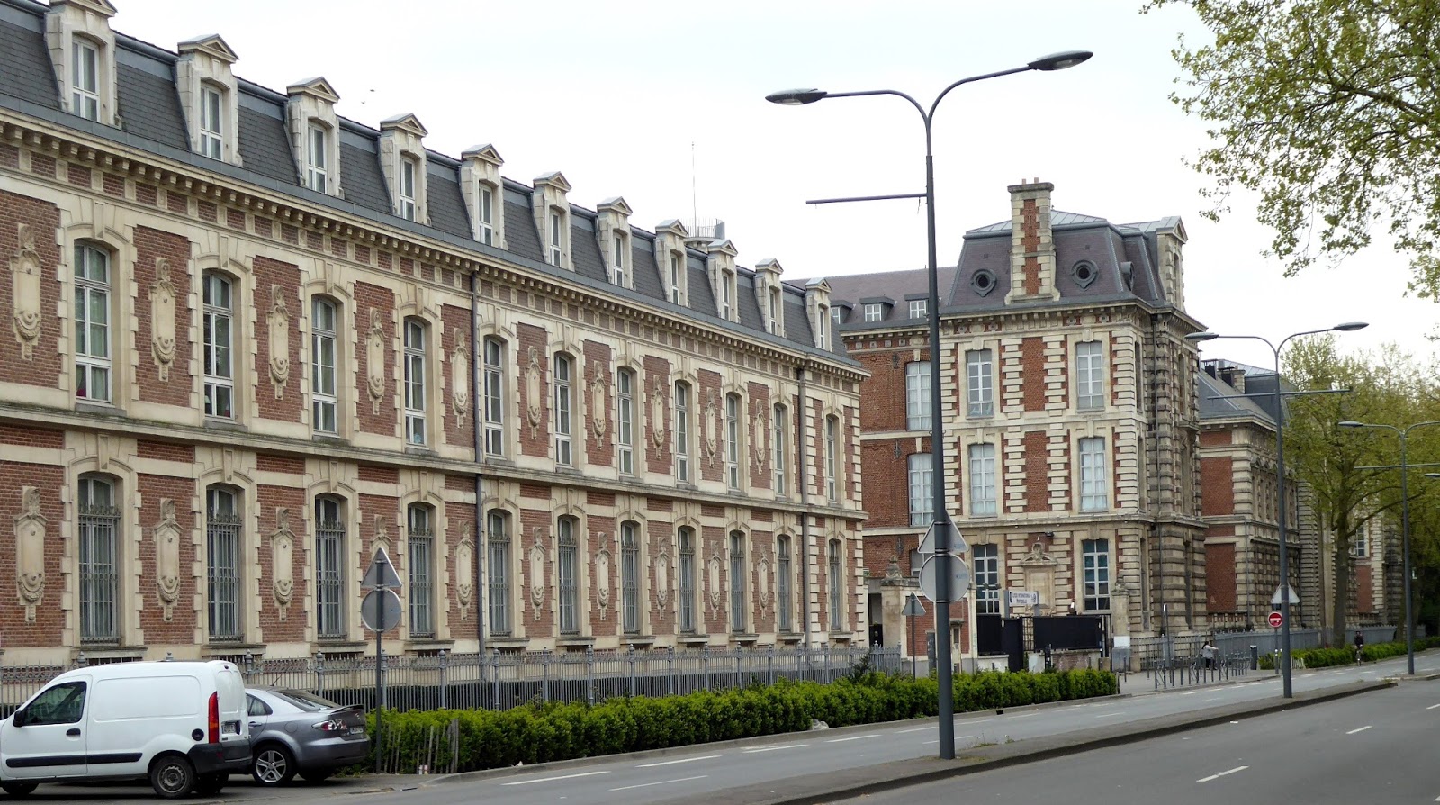 27 Boulevard Montebello 59000 Lille Chen Gai France :): lycée montebello