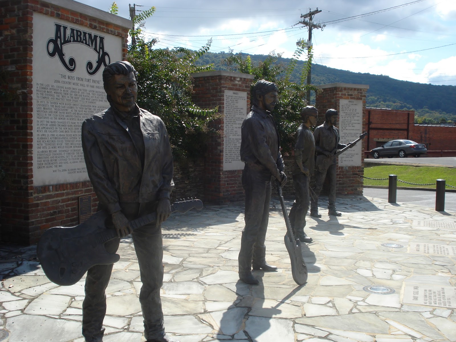 Travels with Debbie and Vince Fort Payne, Alabama