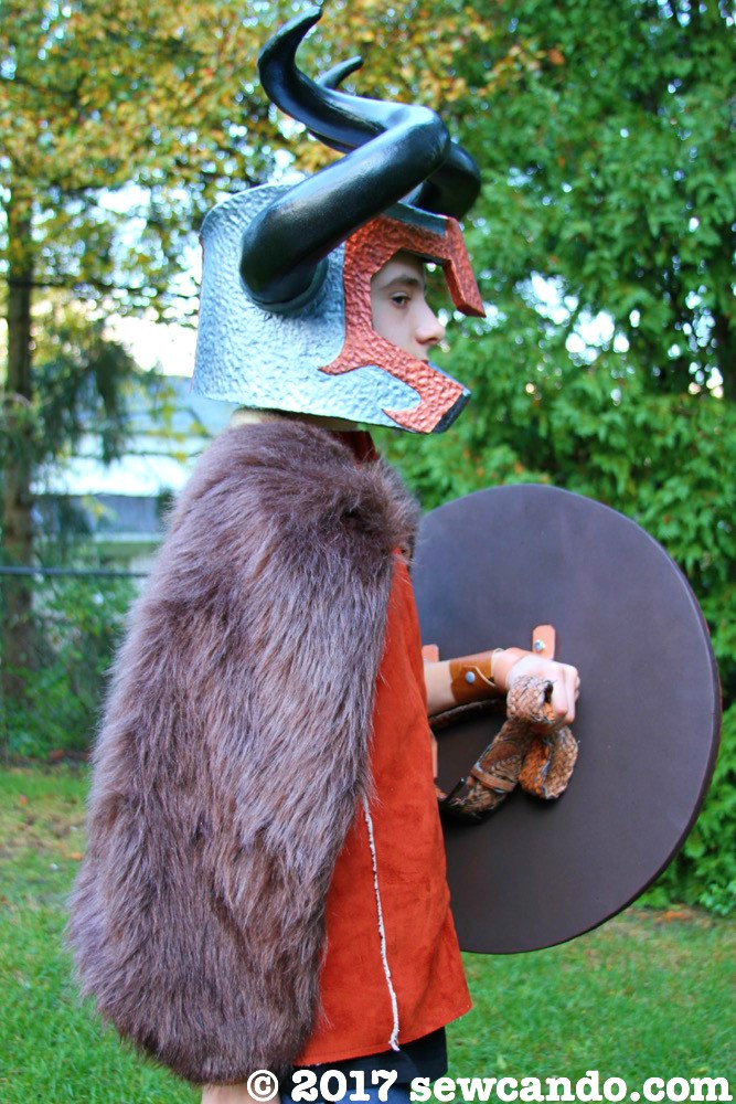 Sew Can Do Making a Viking costume + a little fuzzy wolf too