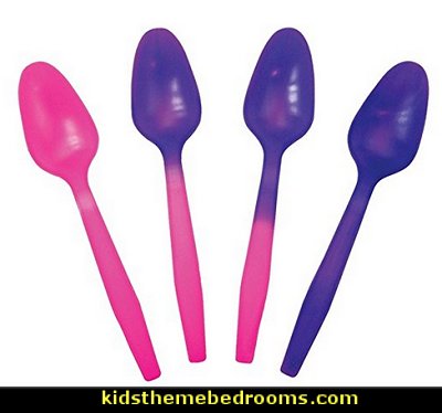 Color Changing Spoons, Magically Changes From Pink to Purple When Cold - Colorful Plastic Spoons