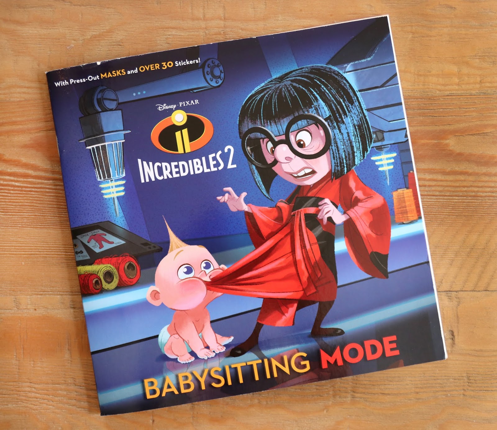 incredibles 2 edna babysitting mode book review 