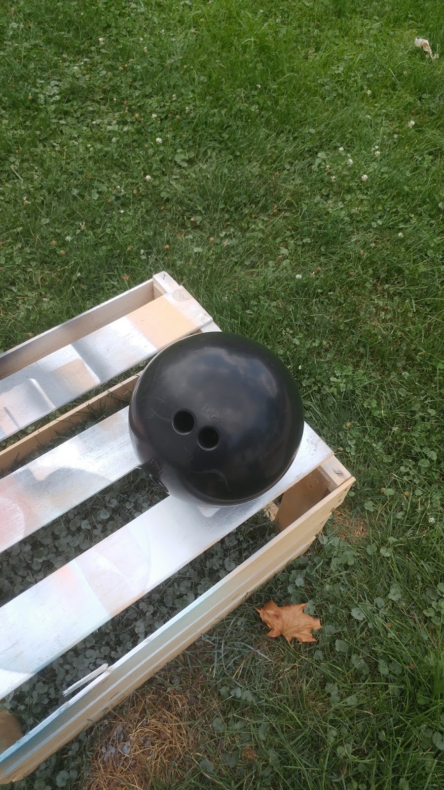 Run_by_Mo A bowling balls magical transformation!