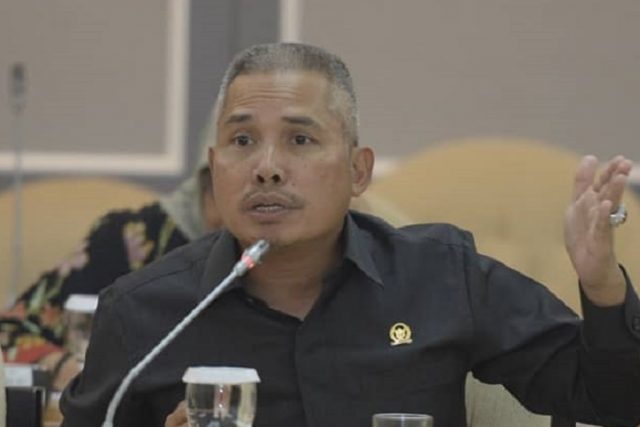 Achmad Hafisz Tohir Minta Pempu Tak Bebani Rakyat Kecil dengan Iuran BPJS Achmad Hafisz Tohir Minta Pempu Tak Bebani Rakyat Kecil dengan Iuran BPJS