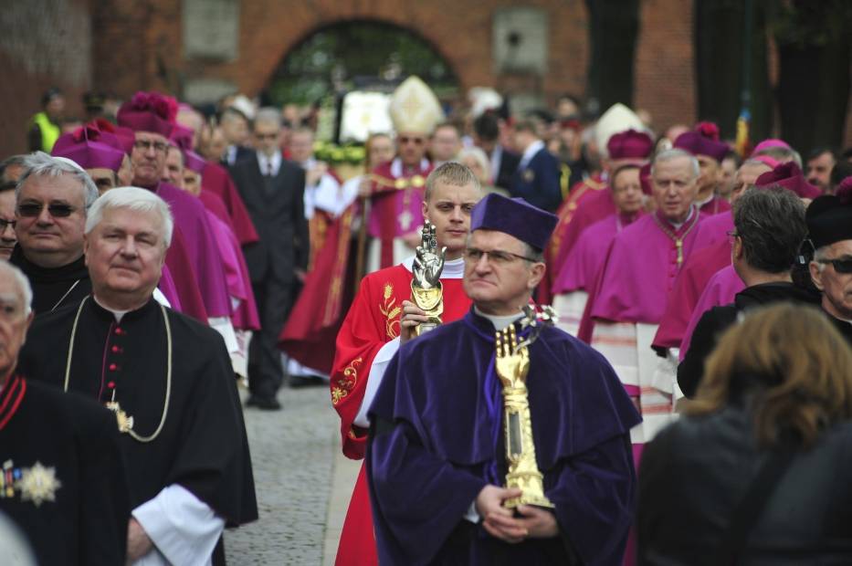 New Liturgical Movement Procession of the Relics of St Stanislaus in