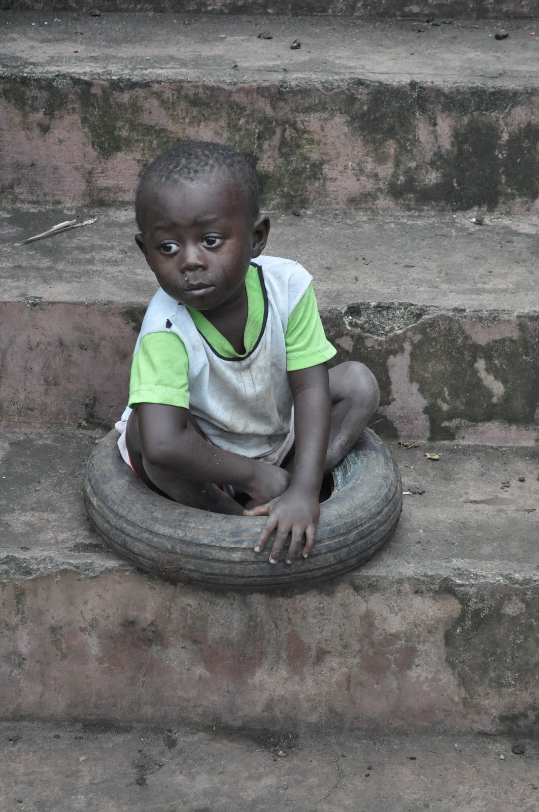 unspoiled Africa: Kids in São Tomé and Príncipe