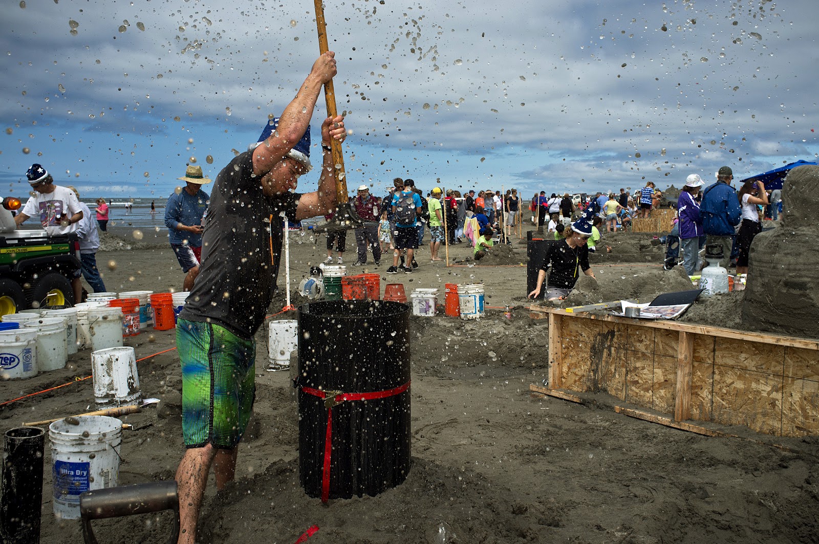 Picture Window photo blog Sand, sun, horses and Finns, Long Beach