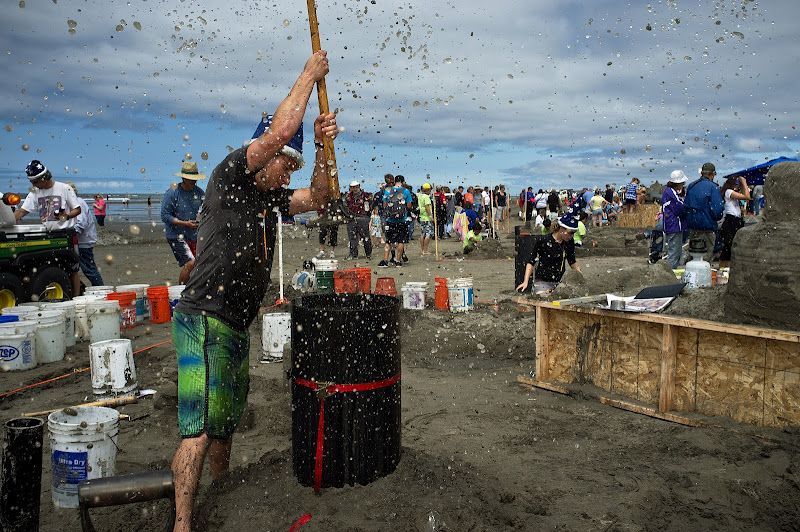 Picture Window photo blog Sand, sun, horses and Finns, Long Beach