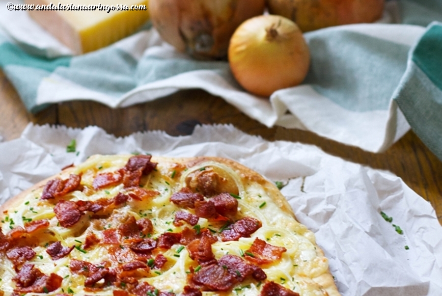 Tarte Flambee_Flammkuche_resepti_Alsacen pizza_Andalusian auringossa_ruokablogi