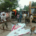 कानपुर - बर्रा में नगर निगम ने चलाया अवैध होर्डिंग हटाओ अभियान