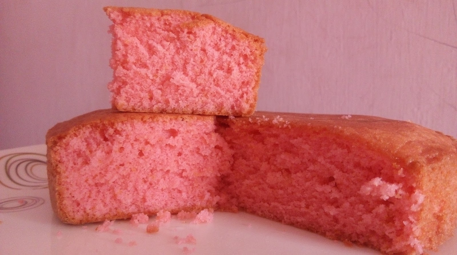PINK SPONGE CAKE