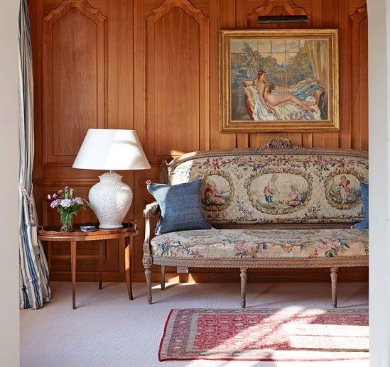 Eye For Design Decorating With French Tapestry Upholstered Settees
