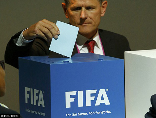 Blatter tái đắc cử Chủ tịch FIFA