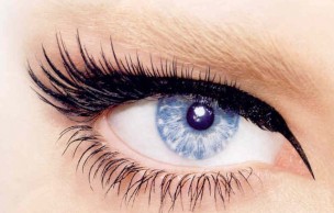 10 Facons D Utiliser La Vaseline Dans Une Routine Beaute