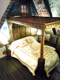 Pequeñeces: Muebles estilo Tudor. Tudor furniture