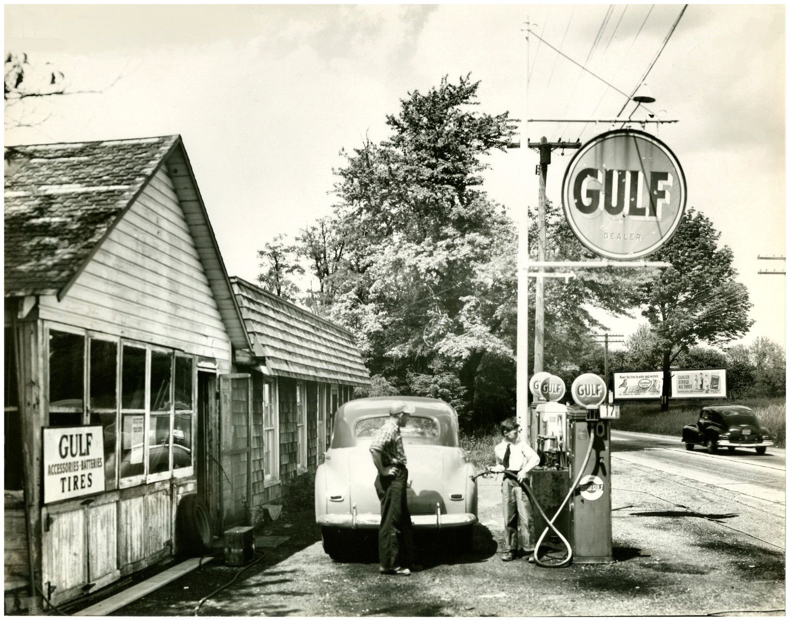 Sealed in Time 45 Amazing Vintage Photos of Gas Stations, a Blast from