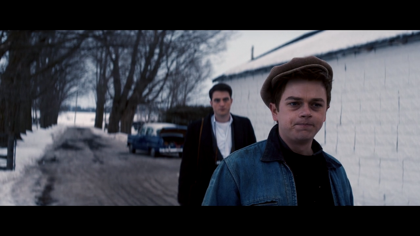 Шолохов судьба человека фильм 1959. Жизненные фрагменты. Реджина миллс и генри. Фотоработы известных фотографов. Девять жизней фильм 2016.