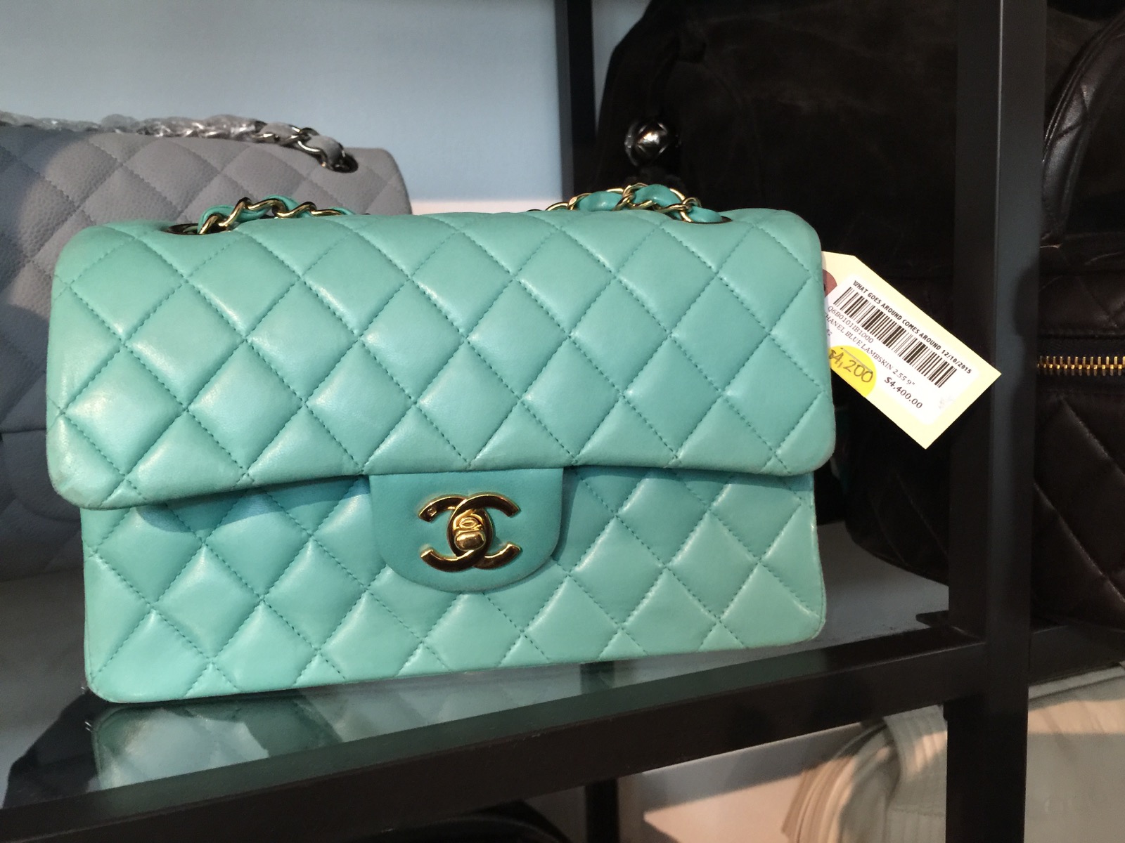 Chanel Shell Bag Costs $48,000 - Crazy Fashion