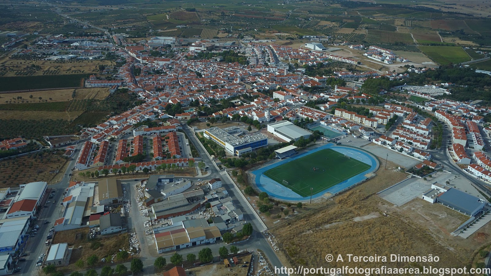 A Terceira Dimensão Borba