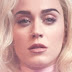 genio katy perry: il mondo è pieno di discoball che suonano la sua nuova canzone