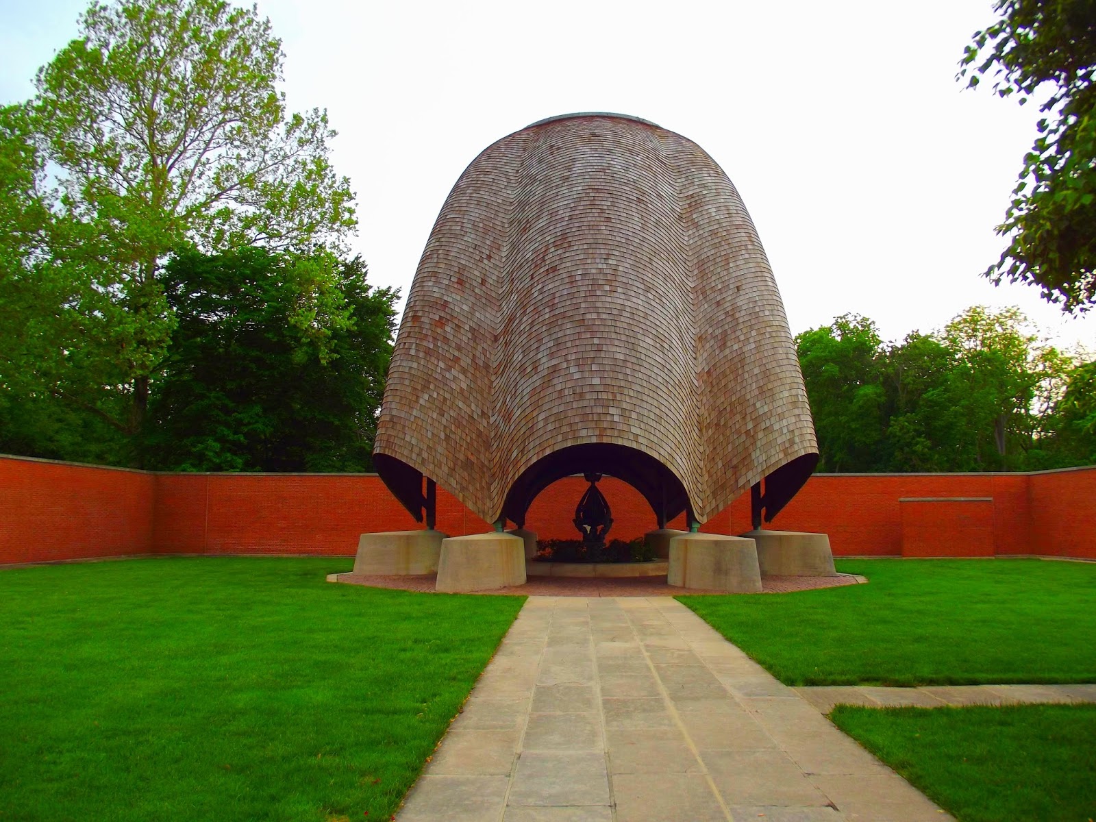 12 MustSee Sights in New Harmony, Indiana