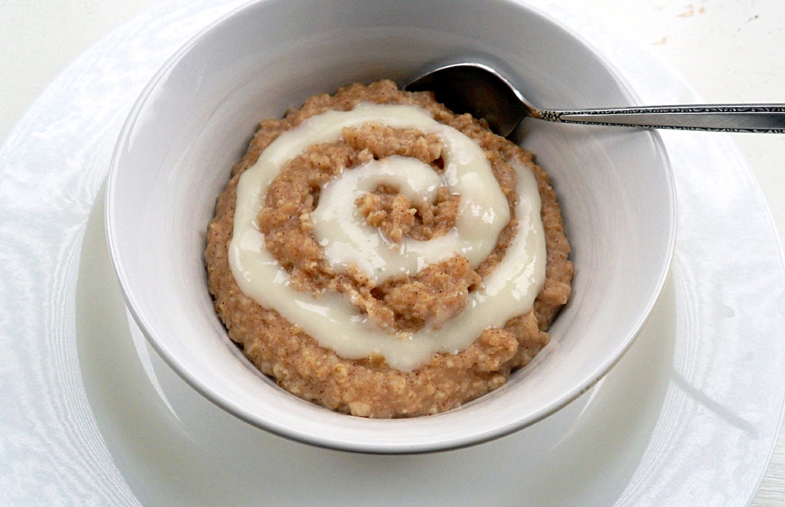 Cooking to Perfection Cinnamon Roll Oatmeal