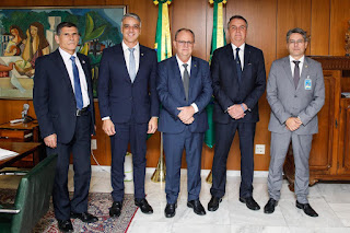 Belivaldo Chagas é recebido pelo presidente Jair Bolsonaro Belivaldo Chagas é recebido pelo presidente Jair Bolsonaro