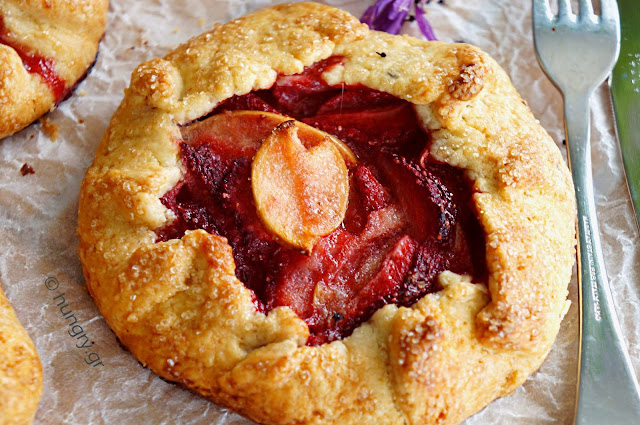 Strawberry, Apple Tart