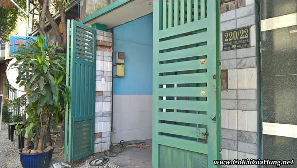 Dời cửa cổng sắt 4 cánh nhà chú Sơn - Gò Vấp Dời cửa cổng sắt 4 cánh nhà chú Sơn - Gò Vấp