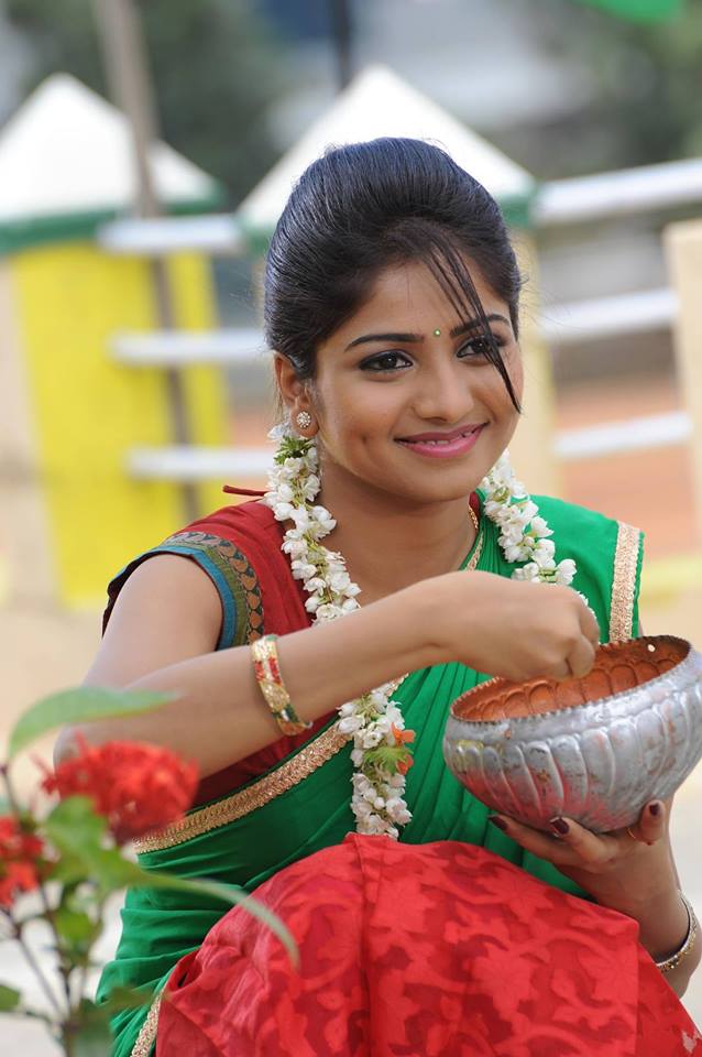638px x 960px - CAP: Kannada Actress Rachita Ram Cute Saree Photo Gallery