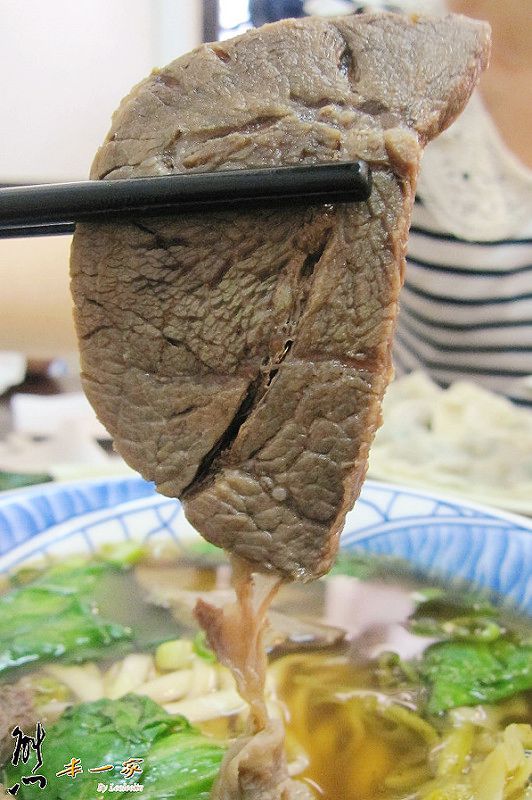 台北大學國光傳統小吃店|牛肉麵可續湯