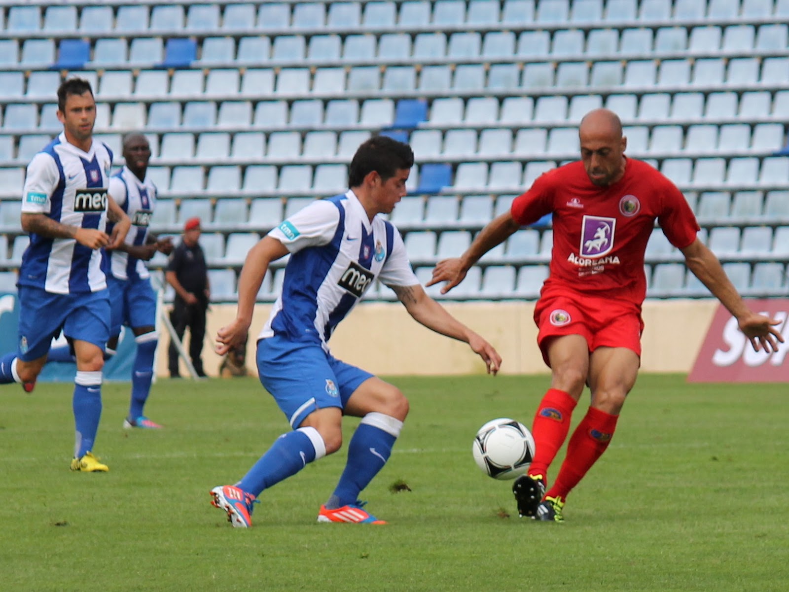 DFA Desporto e Formação Açores CD SANTA CLARA PERDEU COM O FC PORTO ESTA TARDE PONTA DELGADA