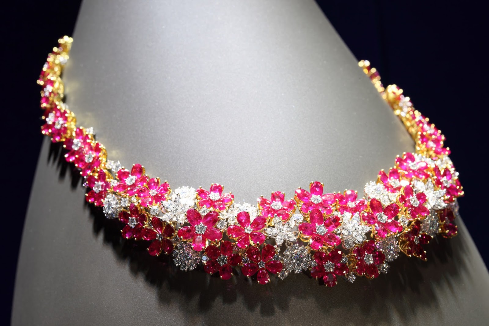 Top 12 luxury experiences to enjoy in your luxury holiday in Sri Lanka