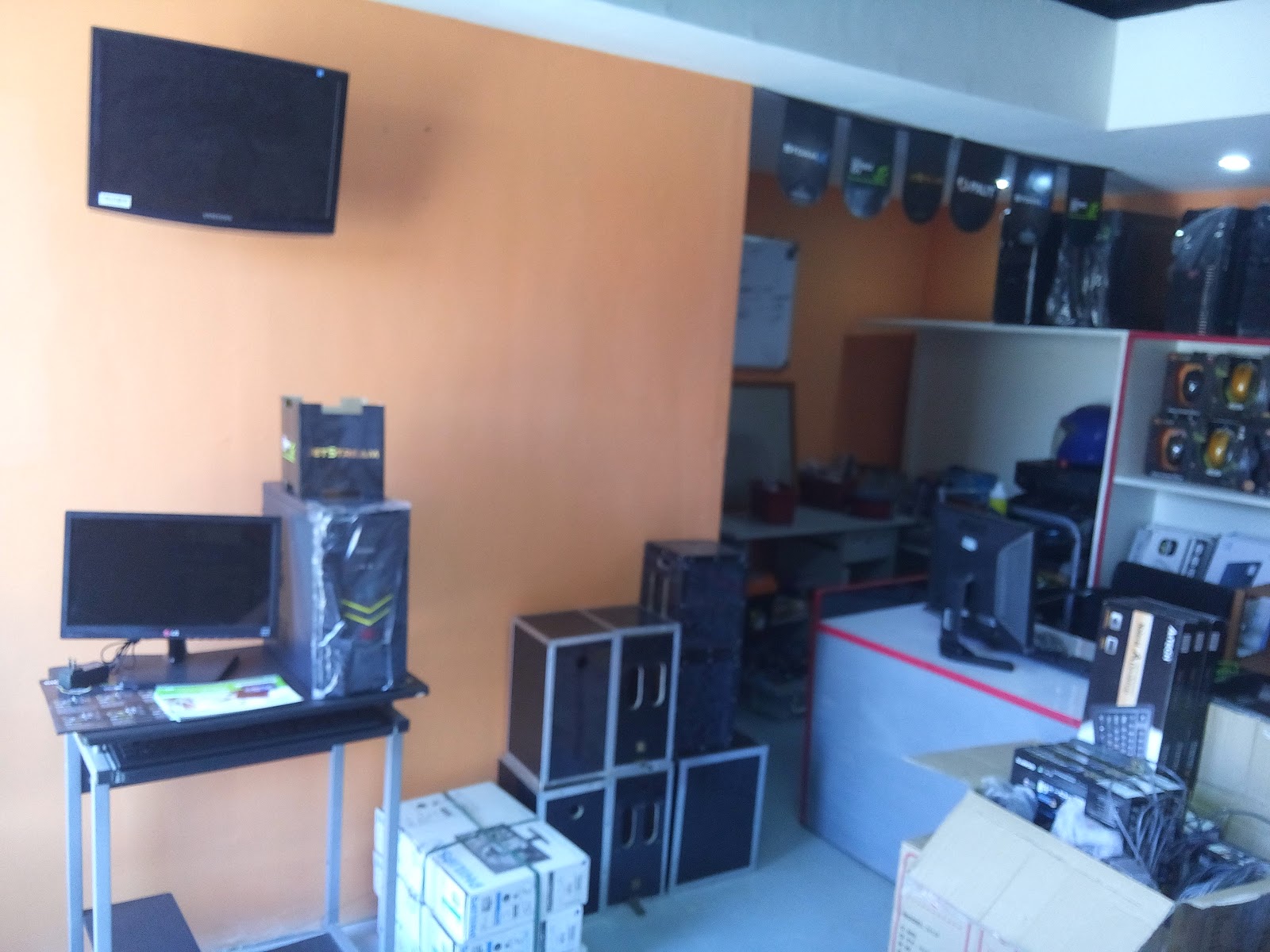 Computer Store/Supplier in Cebu, Philippines for Sale