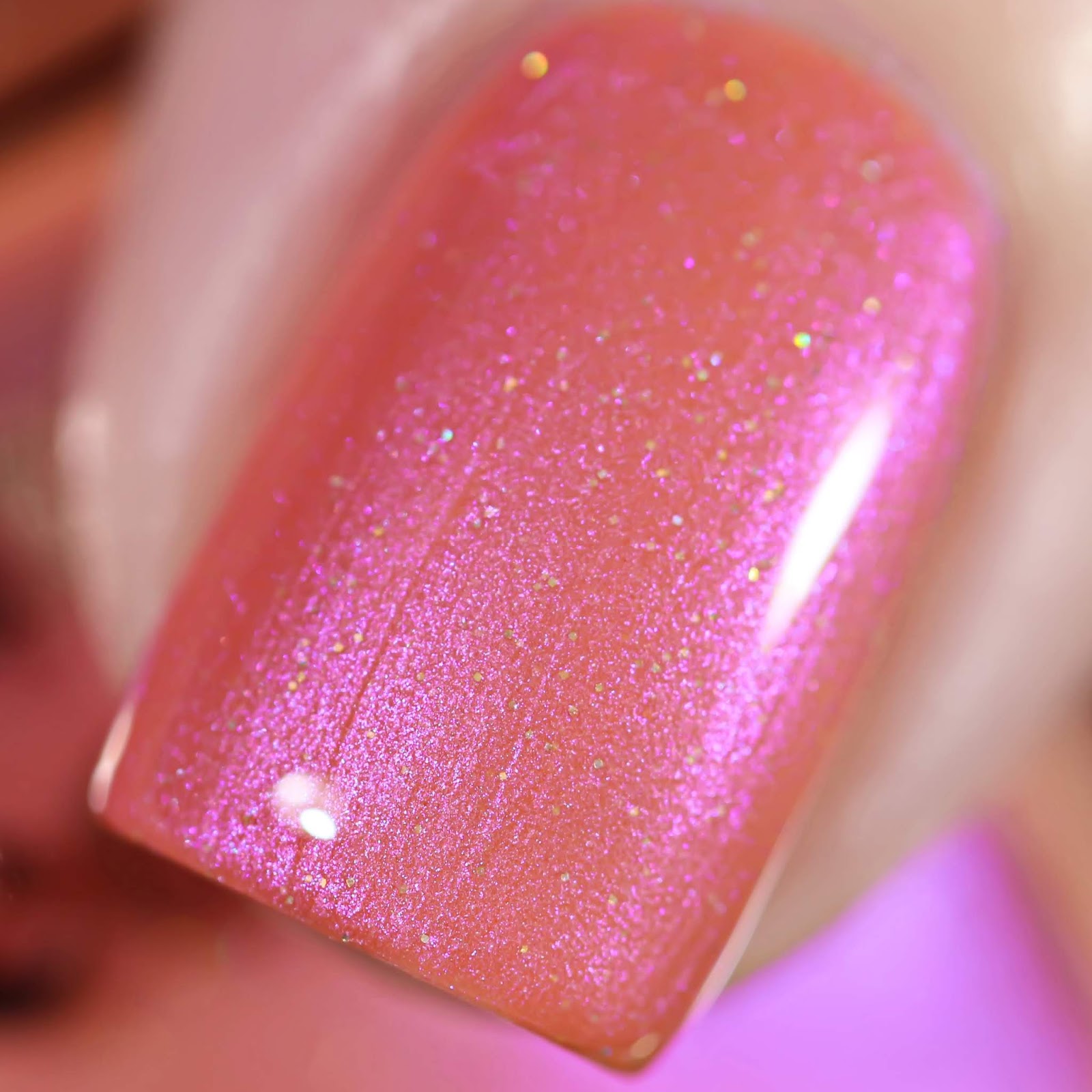 Розовый шиммер. Лак Pink Shimmer 924. Cirque Colors Paloma. Розовый лак для ногтей.