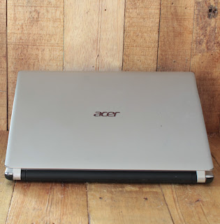 Laptop Bekas - Acer aspire V5-431