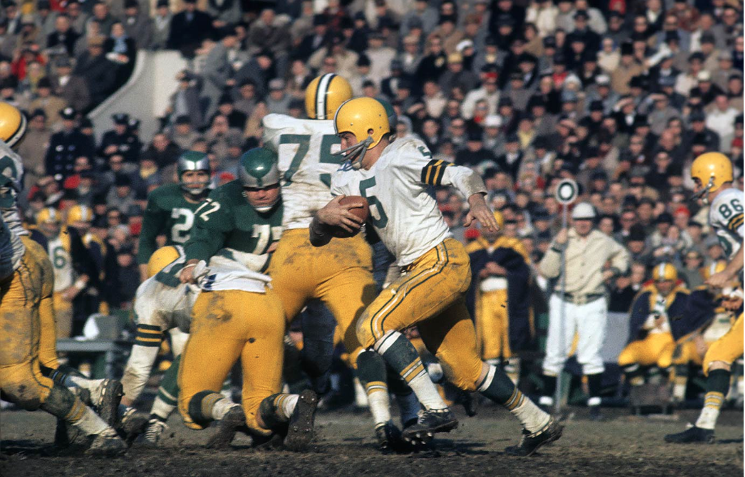PACKERVILLE, U.S.A.: New Year’s Eve with Paul Hornung