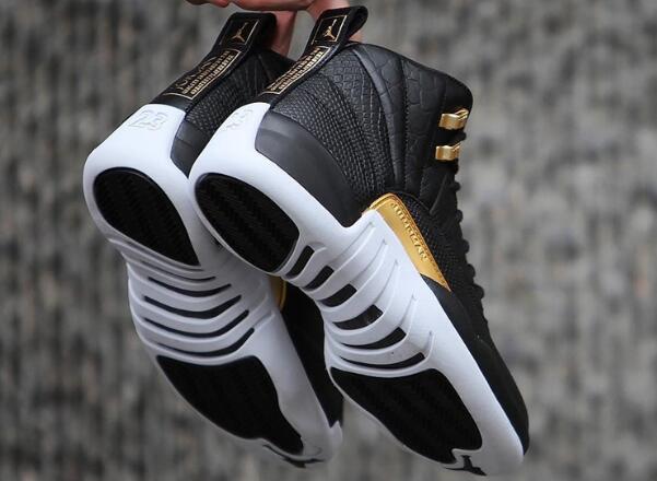 jordan 12 womens midnight black