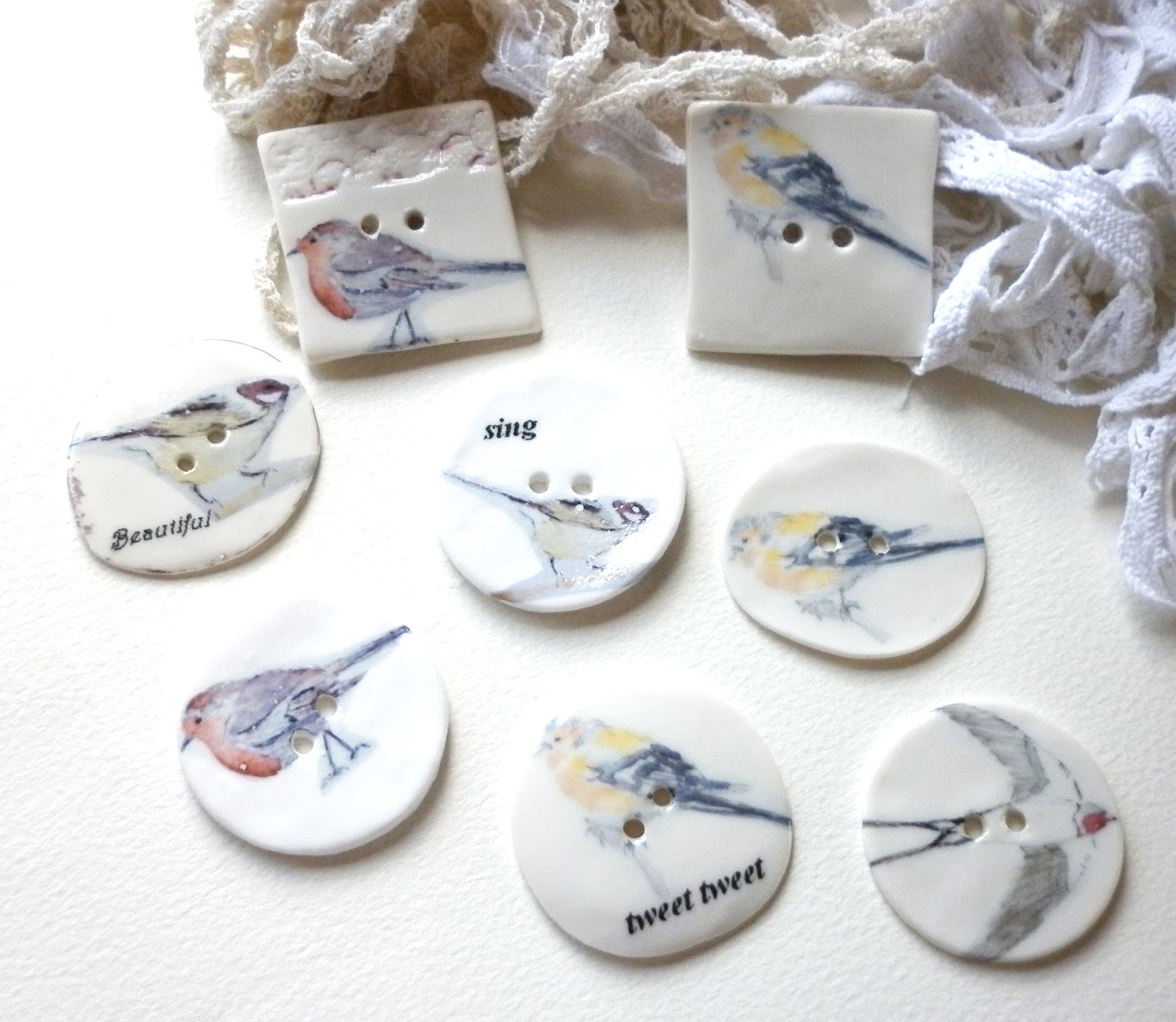 PORCELAIN BUTTONS