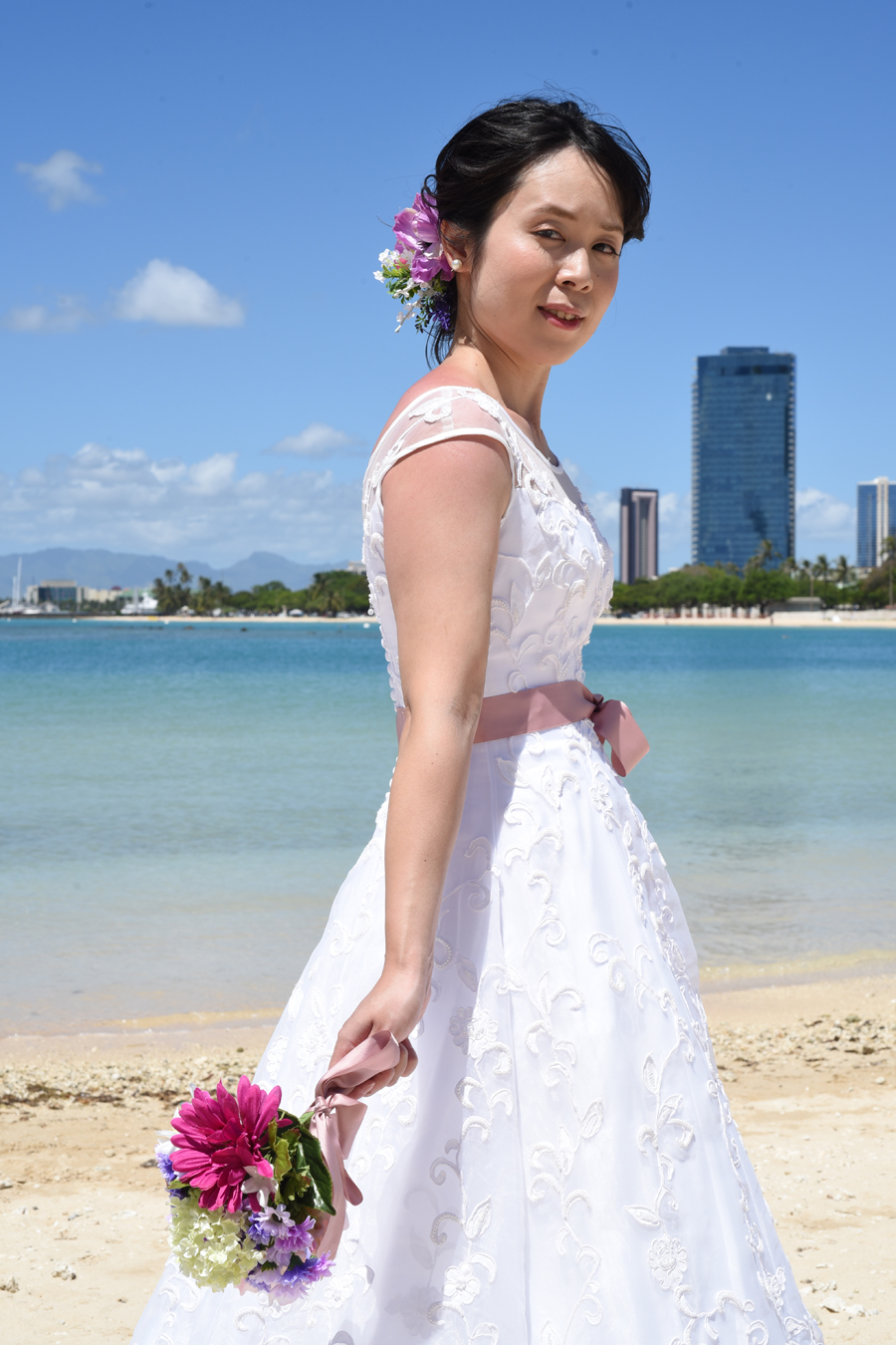 Brides Of Hawaii Yumika At Magic Island