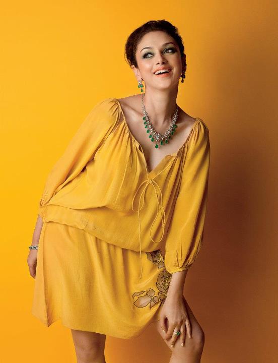  Aditi Rao Hydari Hot Pic in yellow -  Aditi Rao Hydari’s Scans from Adorn in Yellow Dress – March 2012