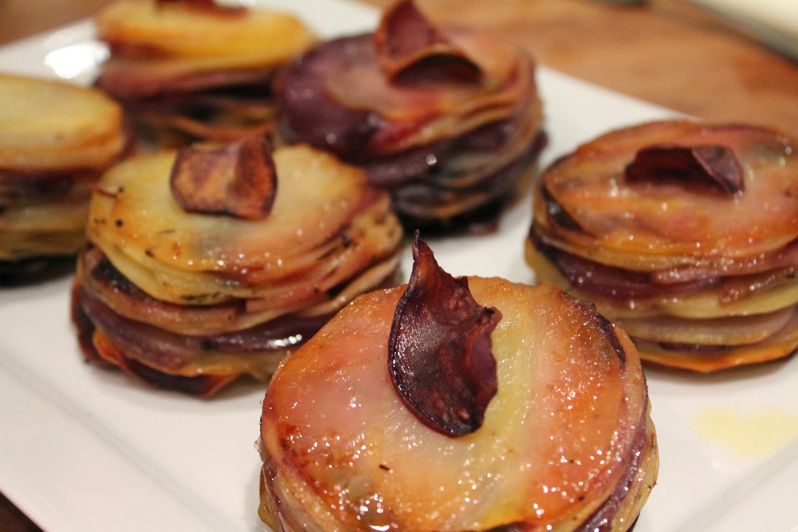 Marias Madside Pommes Anna med forskellige kartofler (portionsstørrelse)