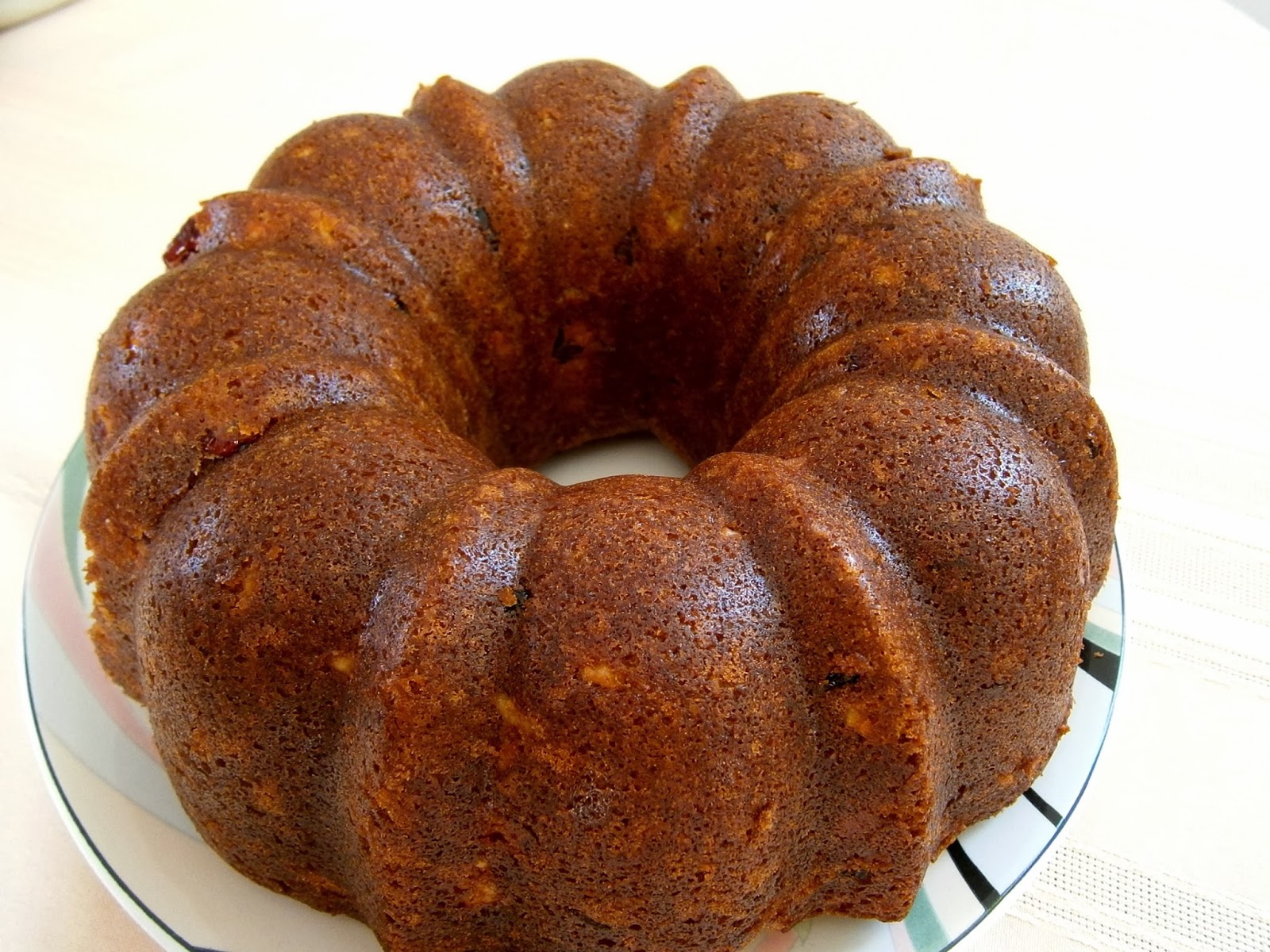 Coco&amp;#39;s Cooking: The Best Cranberry Orange Bundt Cake