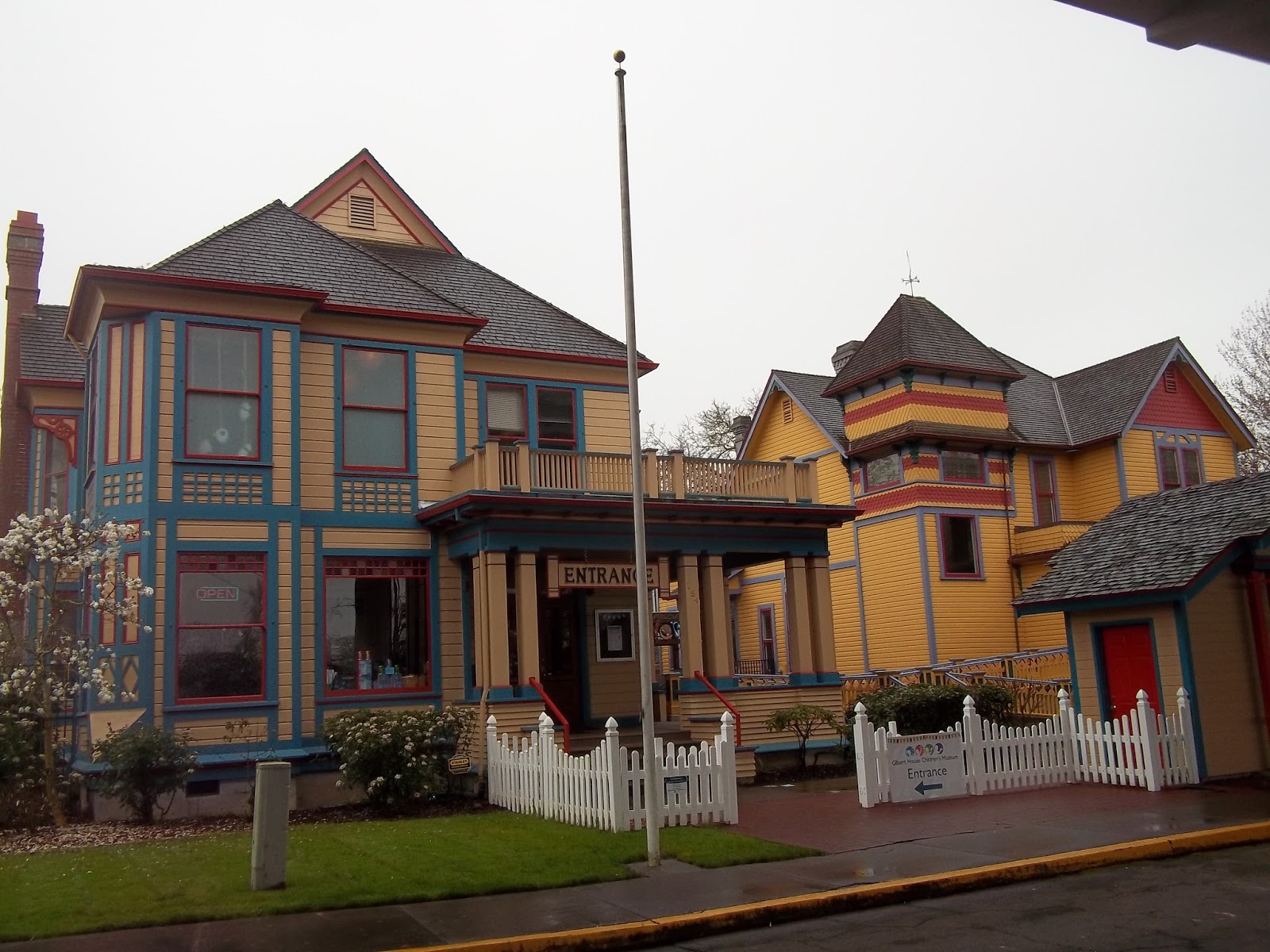 Casing Oregon Exploring Salem's Waterfront