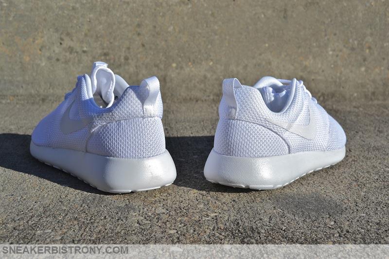 nike roshe one white