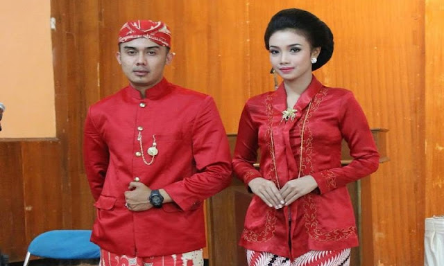 Pakaian Adat Provinsi Jawa Barat – Pakaian Adat Tradisional Kebaya